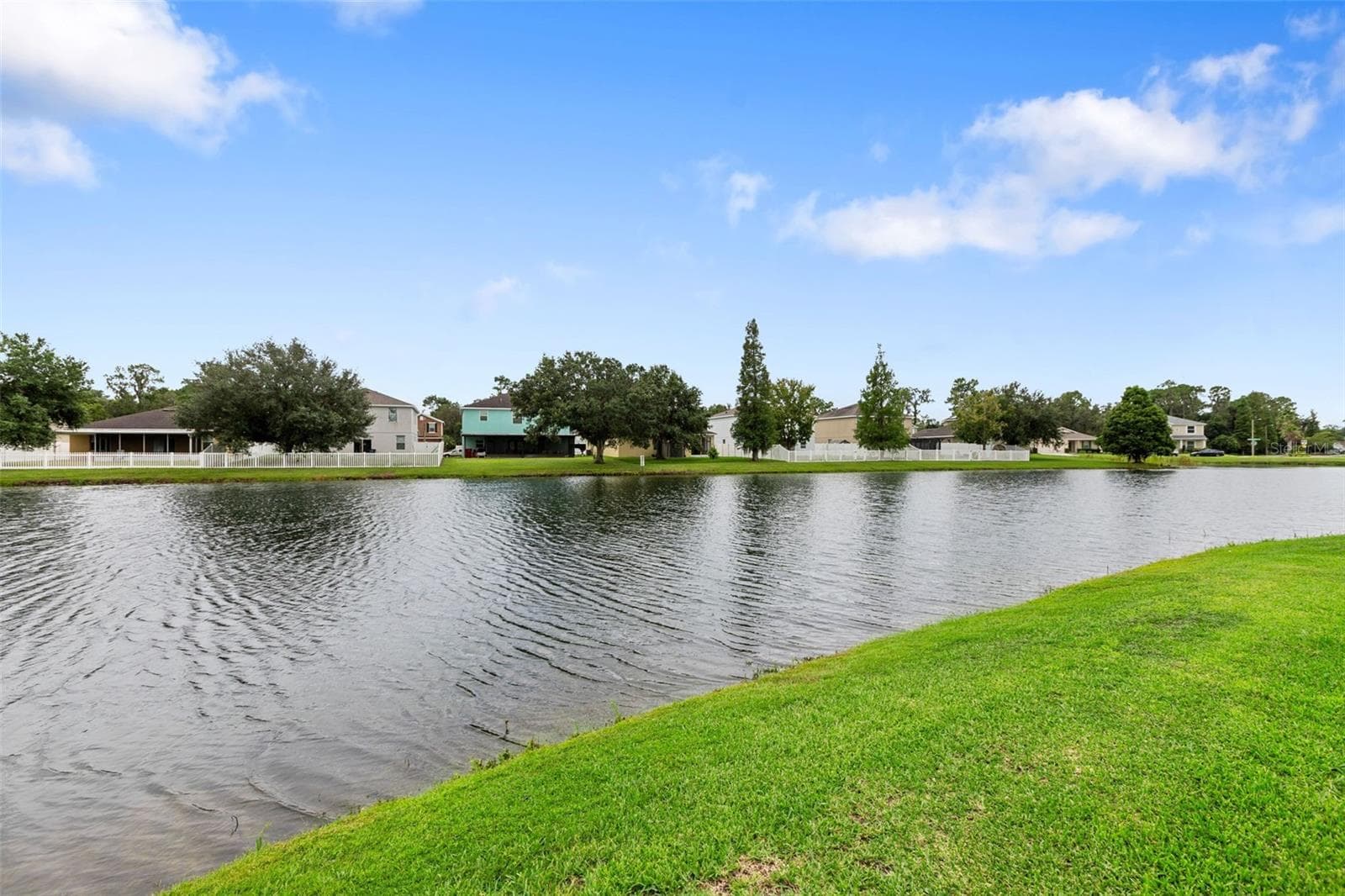 2616 Walden Woods Dr photo 2