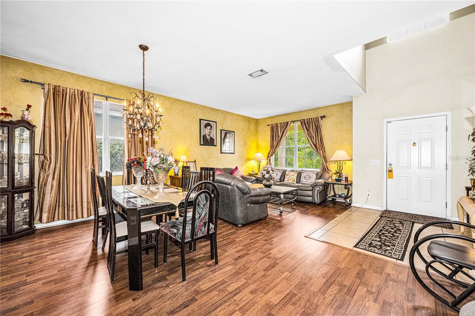 11217 Laurel Brook CT photo 4