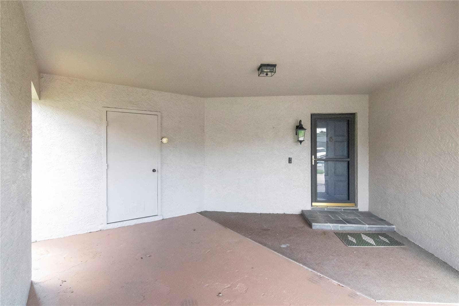 2655 Barksdale CT photo 2