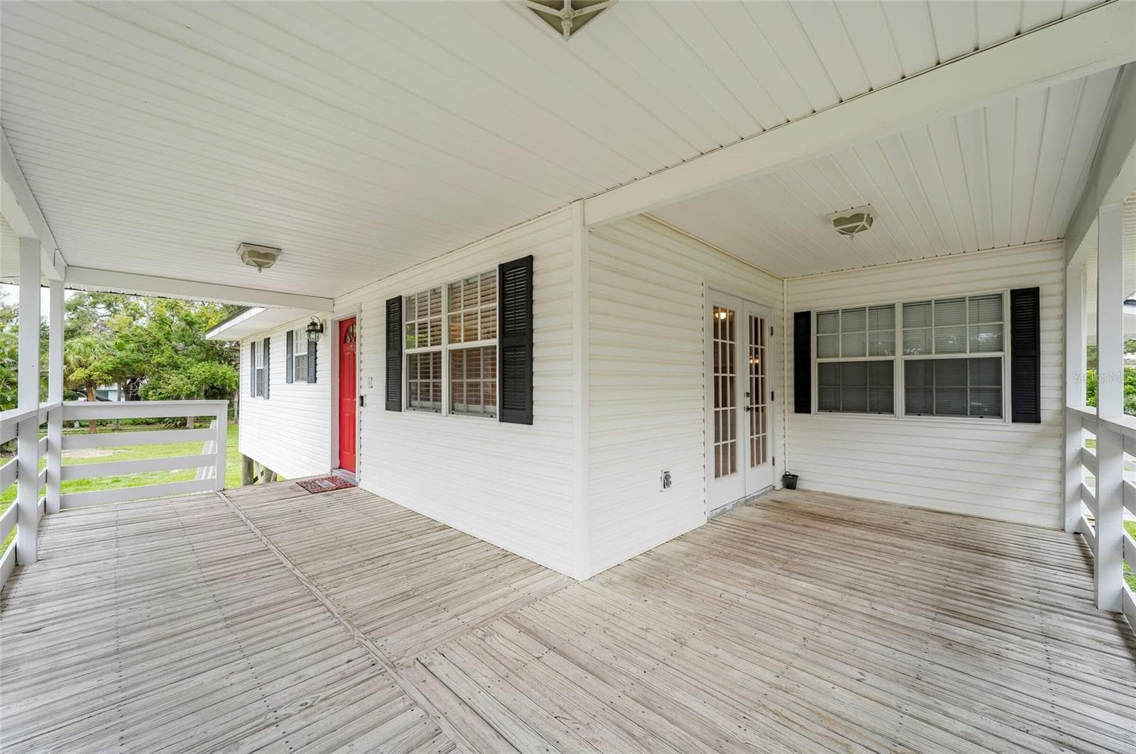 12055 Murray Ave photo 4