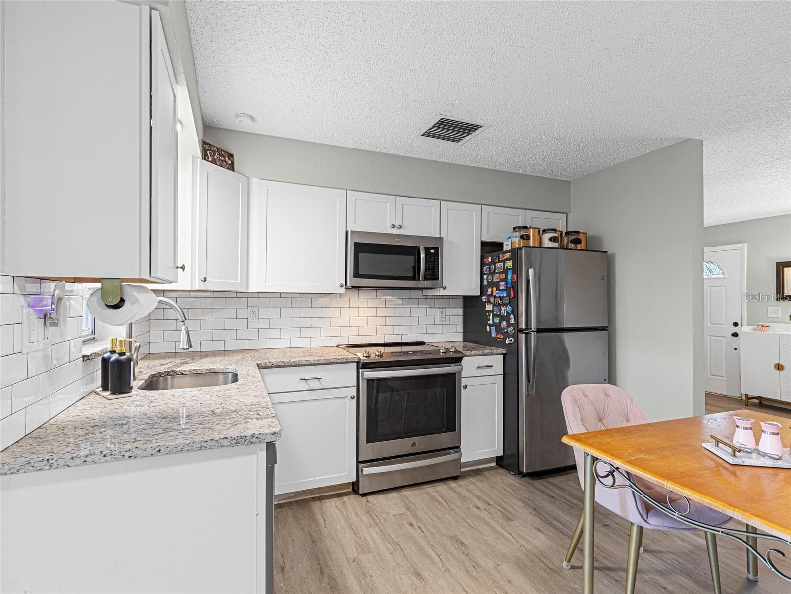 3124 Lecanto St photo 2