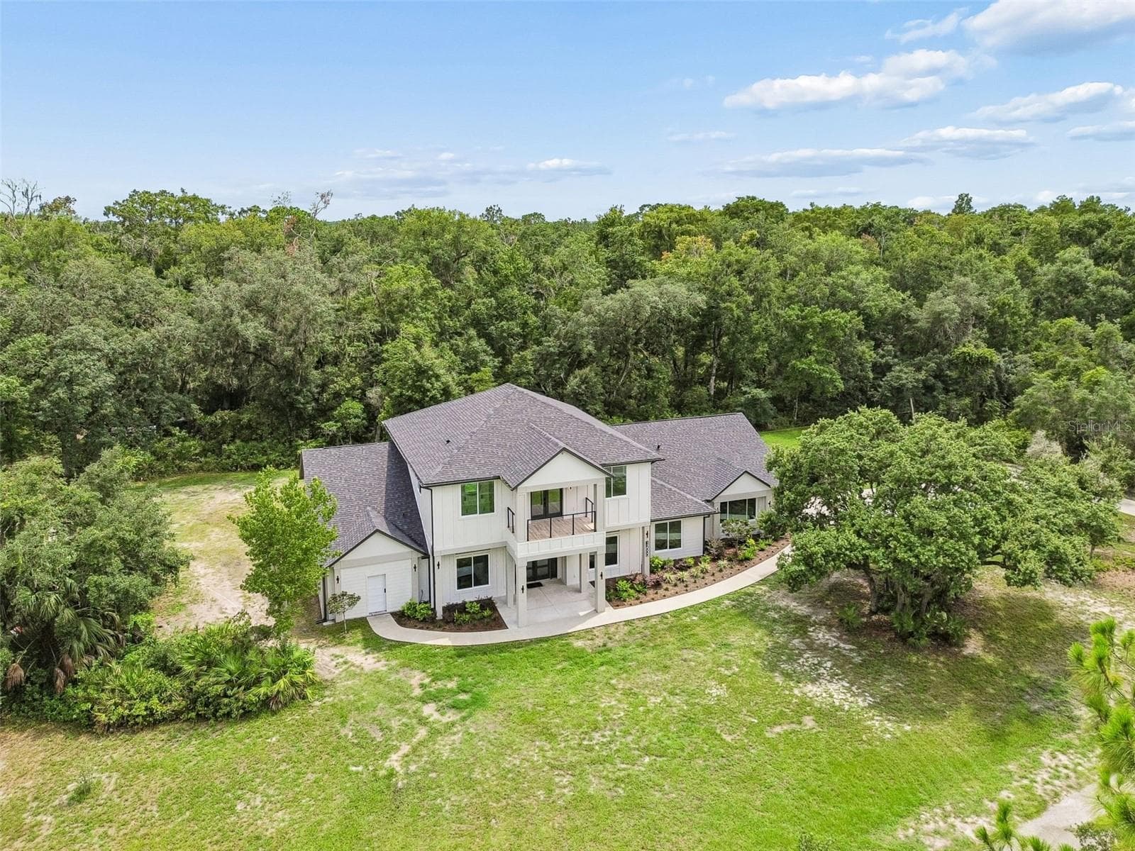 12000 Golden Valley Dr photo 2