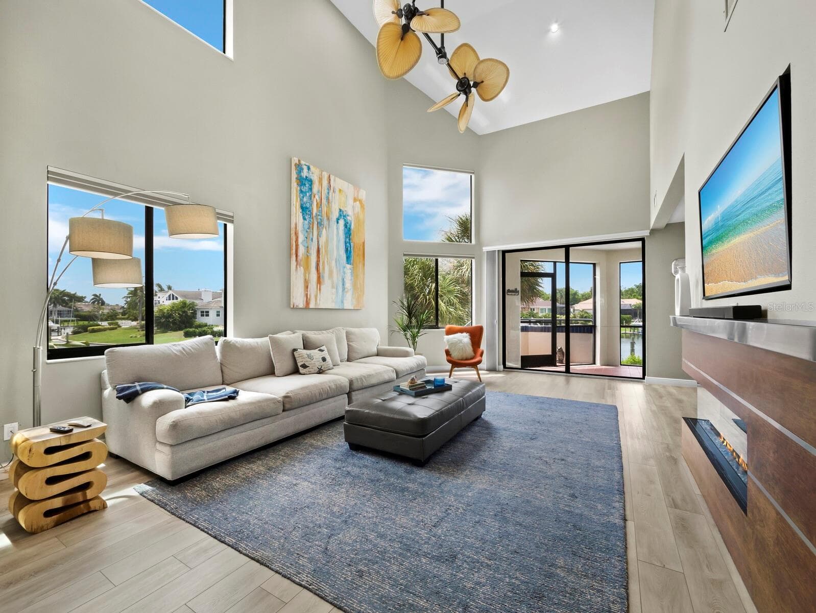 1906 Harbourside Dr #304 photo 4