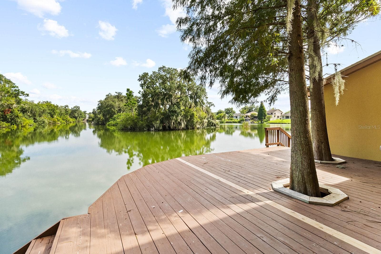 614 Mountain Lake Pl photo 3
