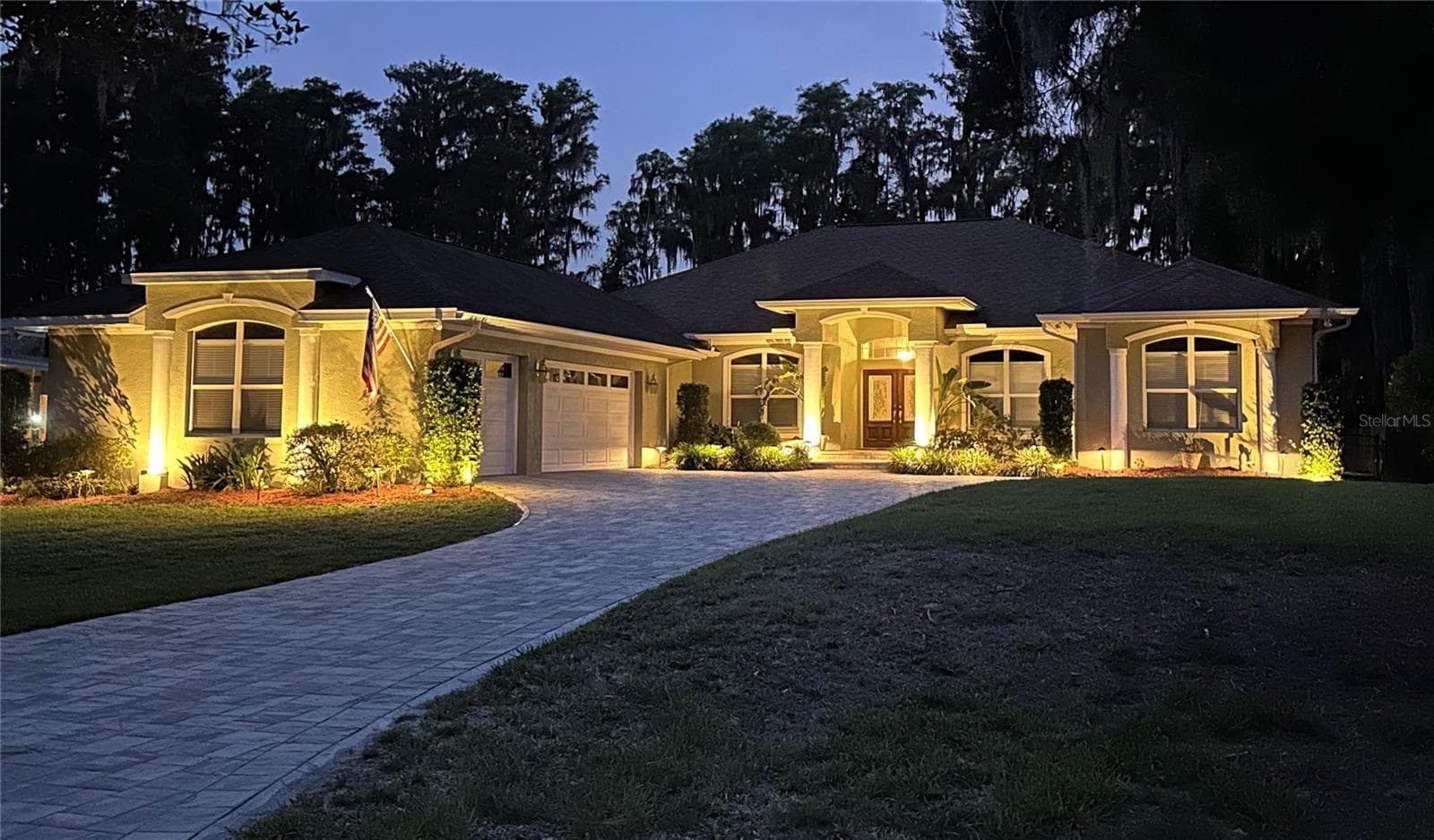 5035 Conner Dr photo 2