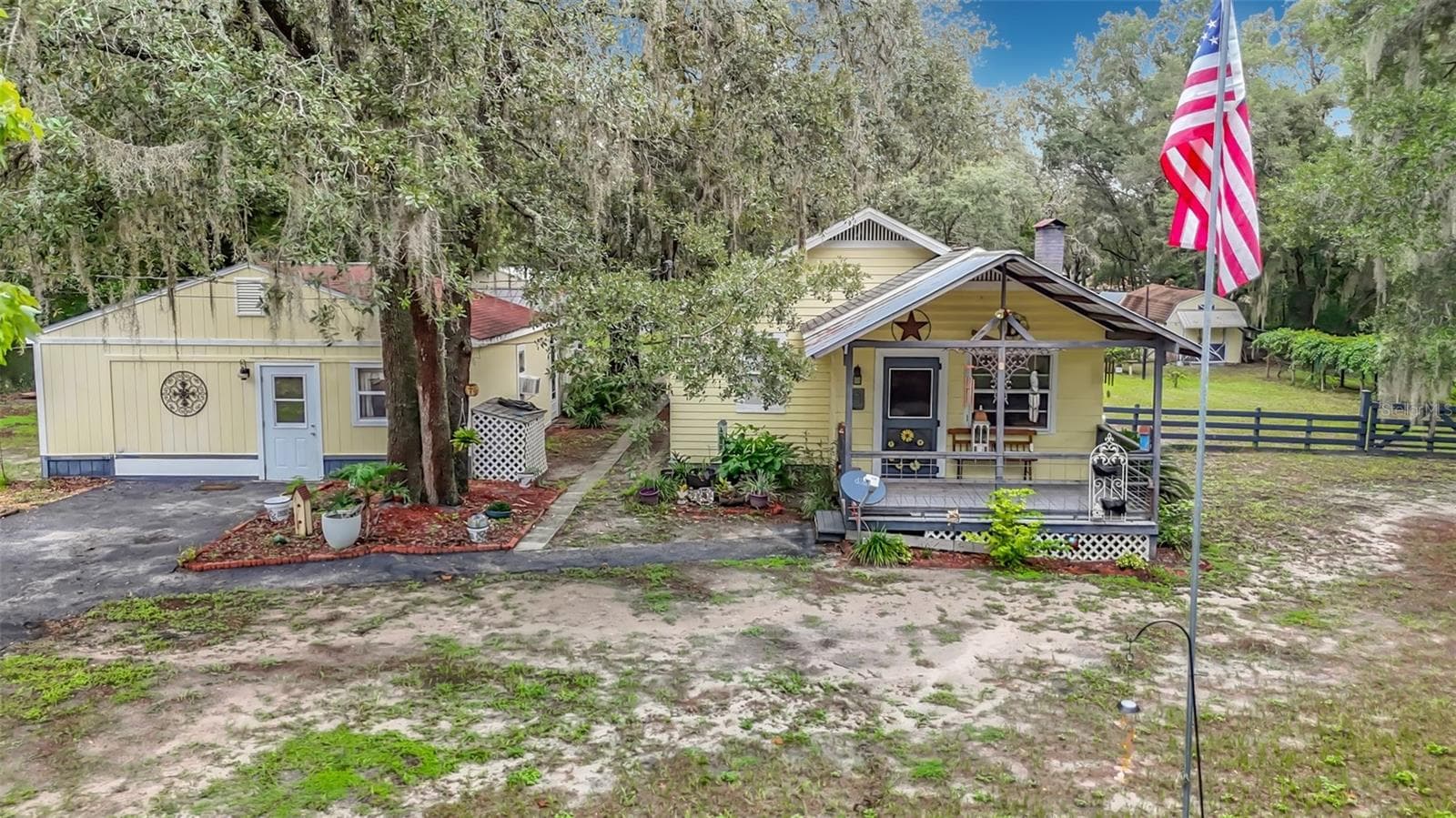 11705 Mary Lou Dr photo 3