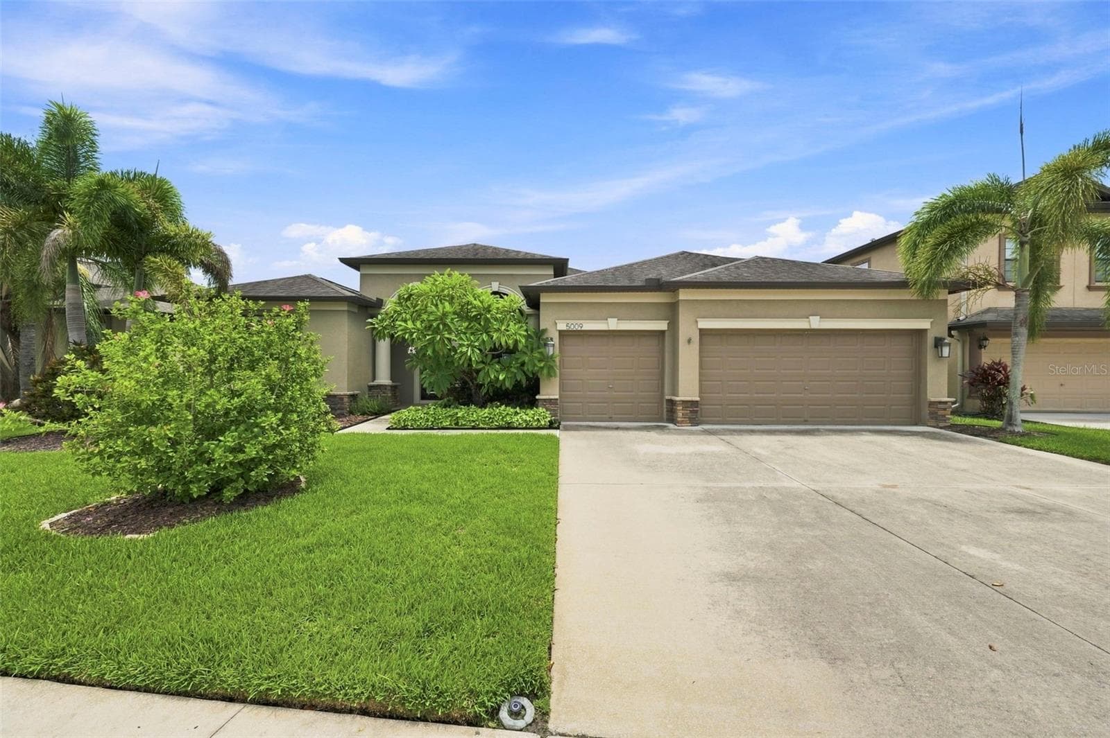 5009 Jagged Cloud Dr photo 3