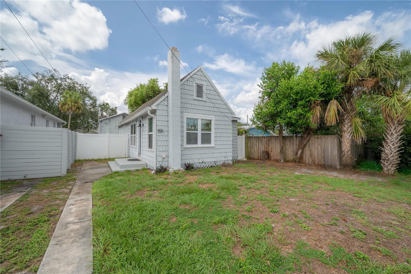 405 E Cayuga St photo 3