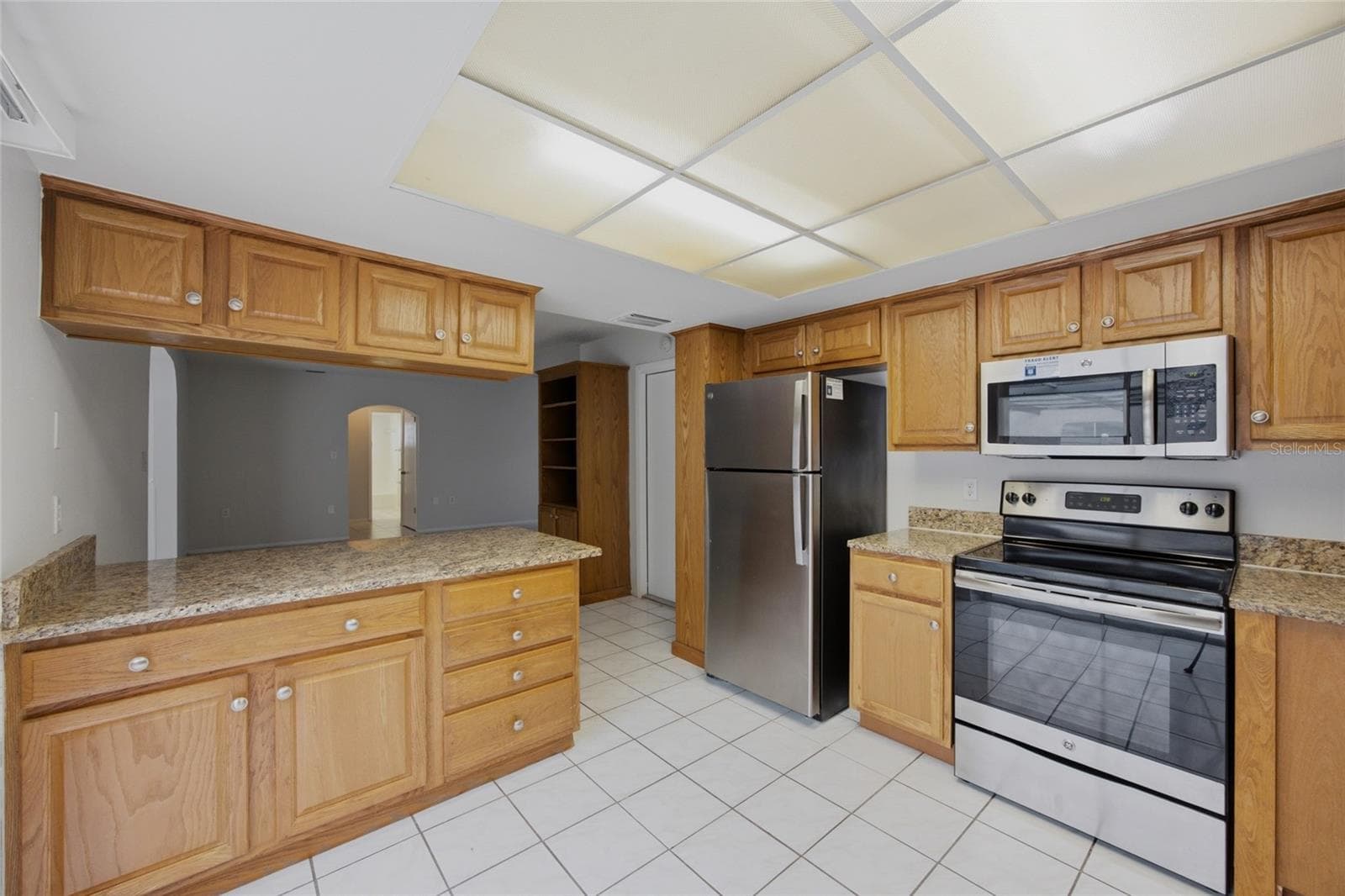 8207 Dedham Dr photo 3