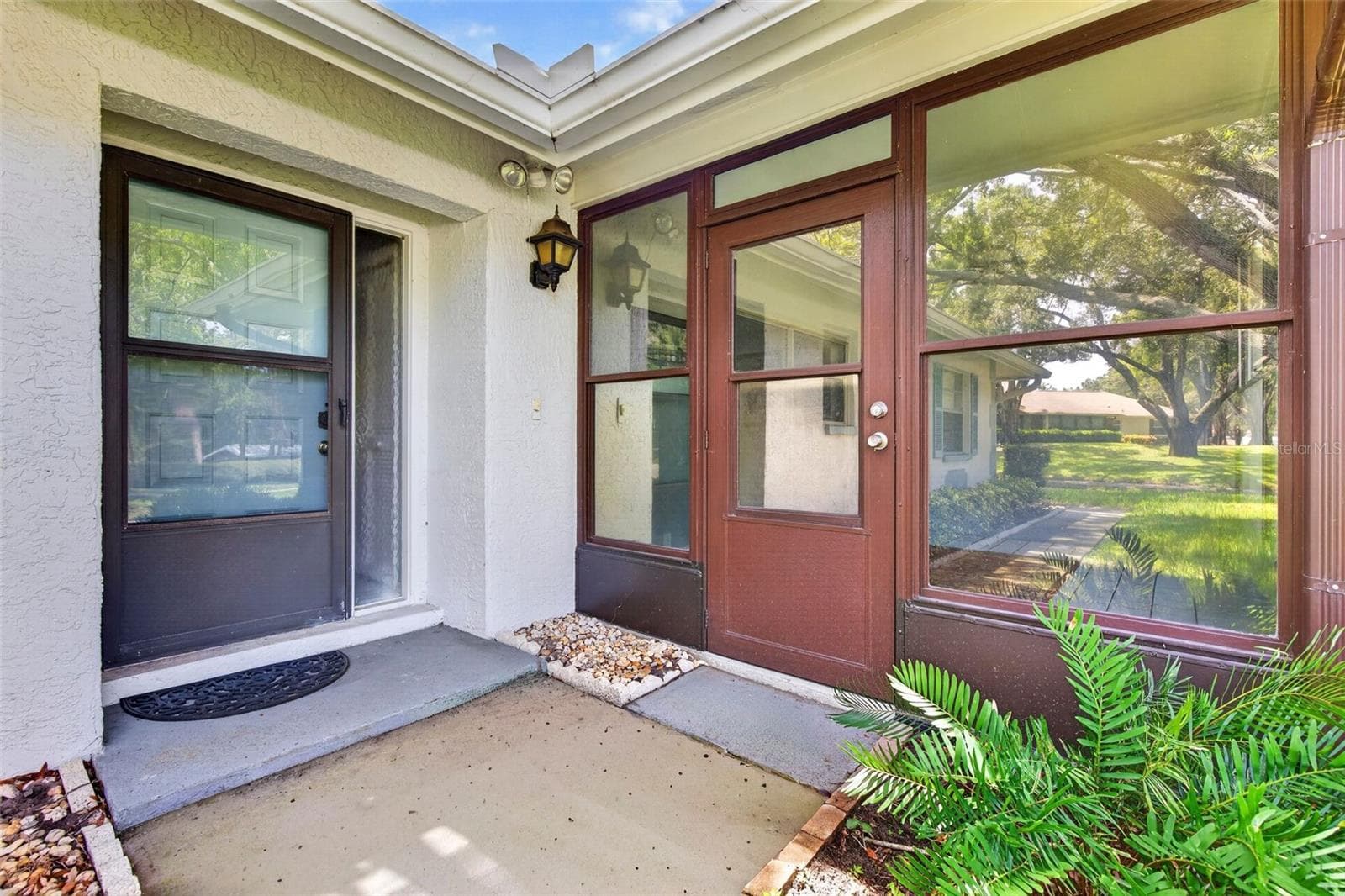 1275 Stonehaven Ln photo 3