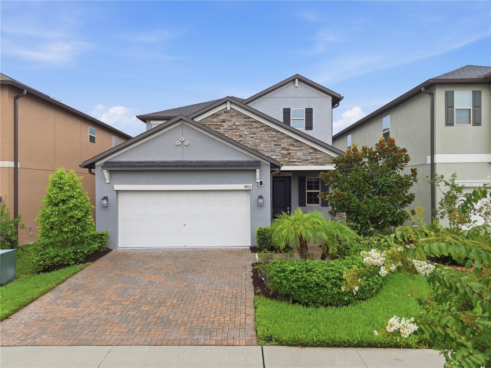 9807 Wild Begonia Loop photo 3