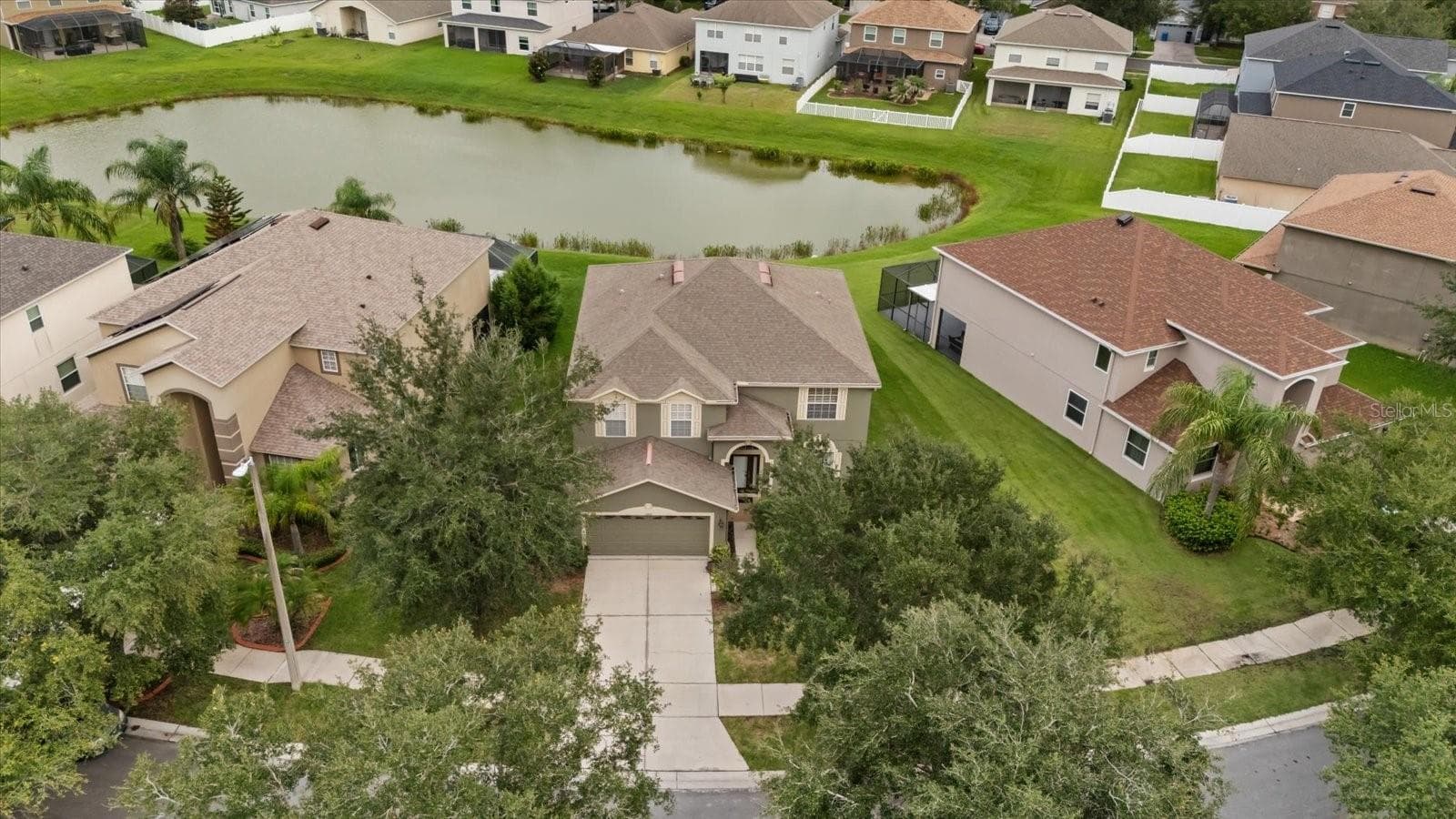 10616 Liberty Bell Dr photo 3