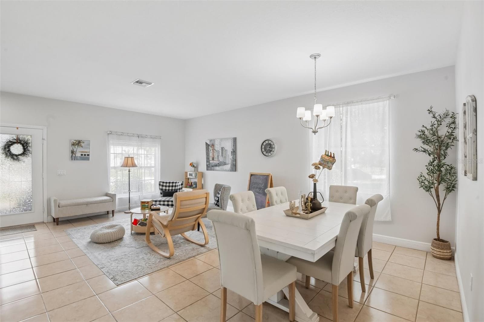 5903 Cape Loop photo 4