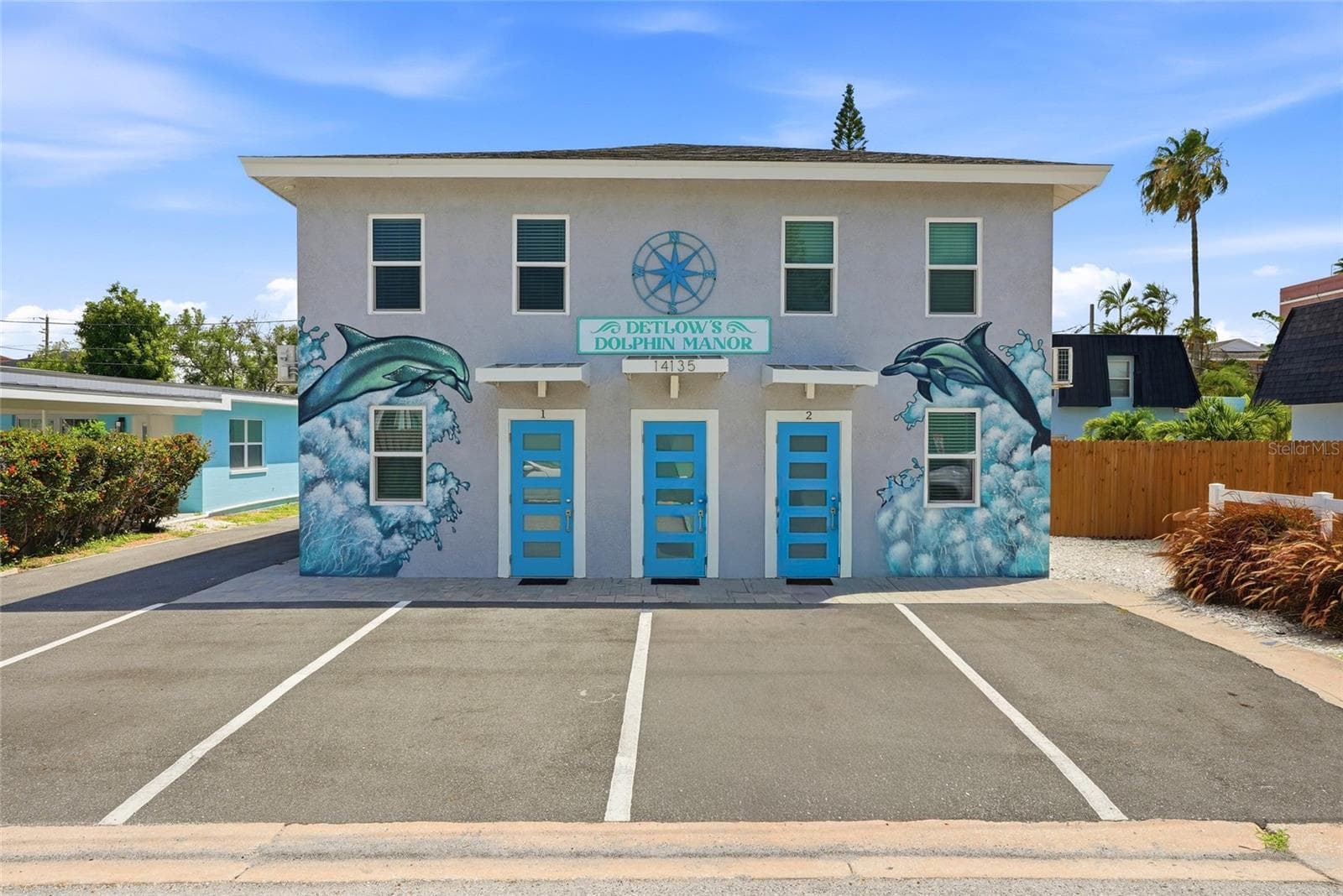 14135 Palm St photo 2
