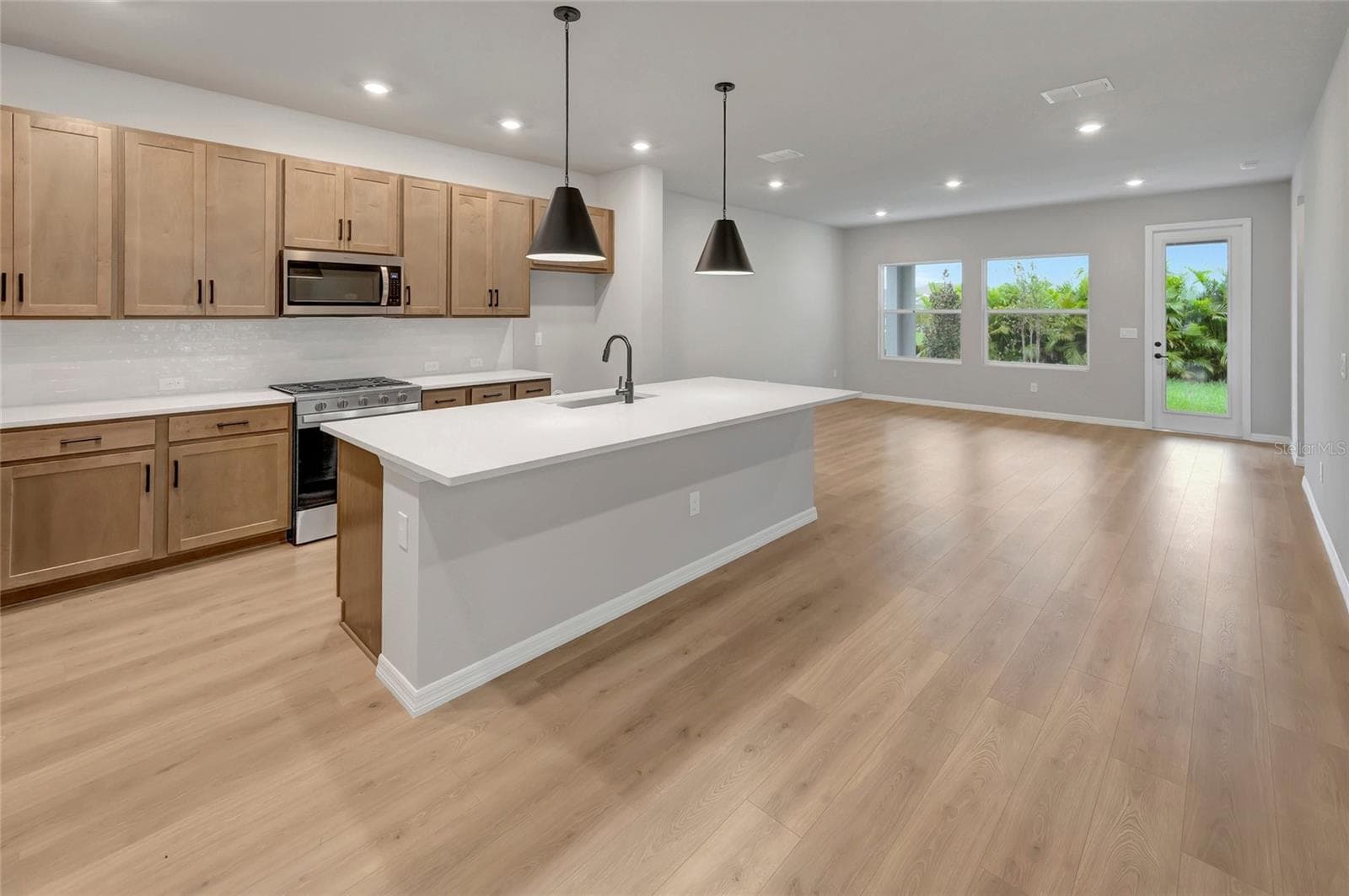 5188 Creek Sand Dr photo 3
