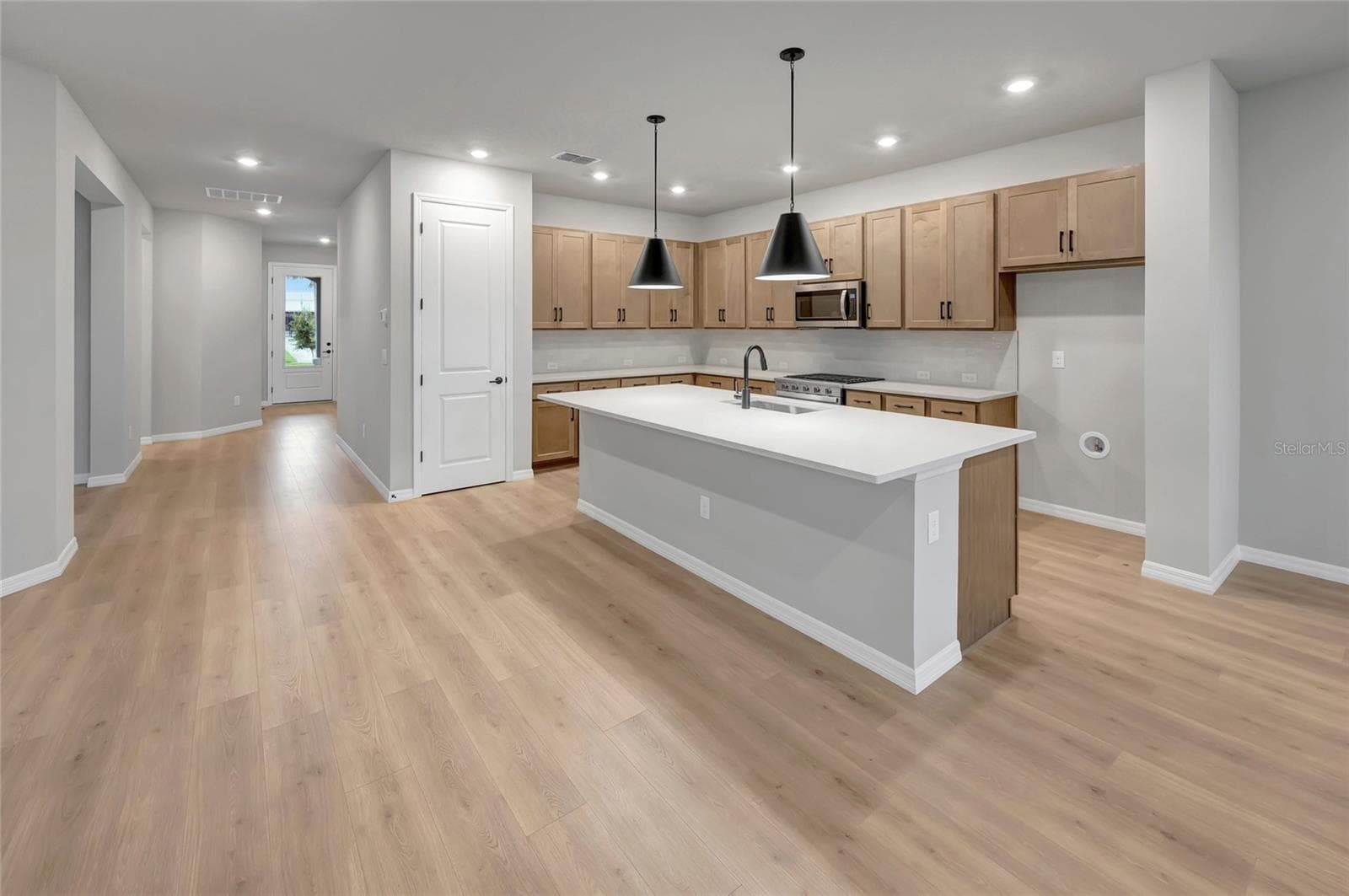 5188 Creek Sand Dr photo 4