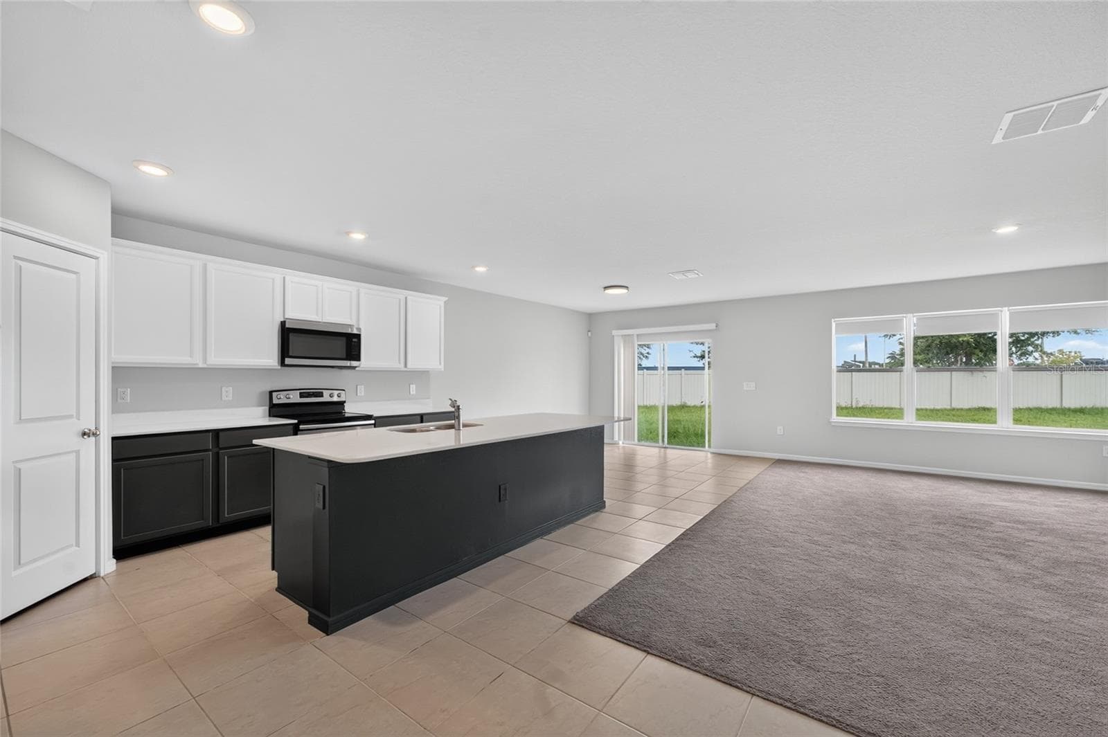 6708 Devlin Ln photo 2
