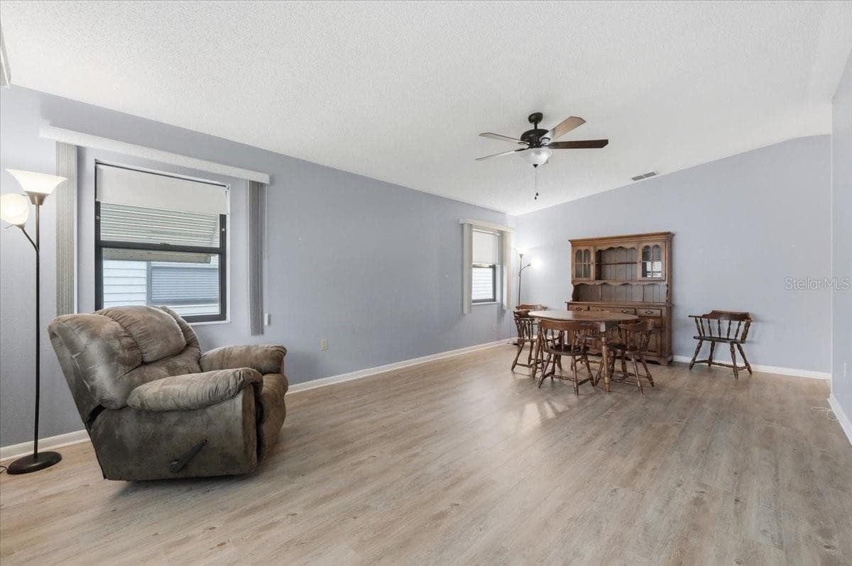 3231 Bear Creek Ln photo 3