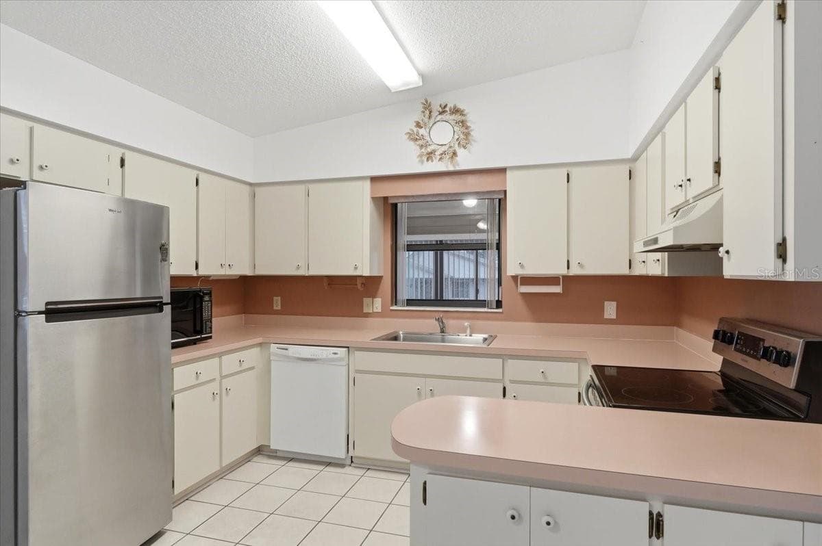 3231 Bear Creek Ln photo 5