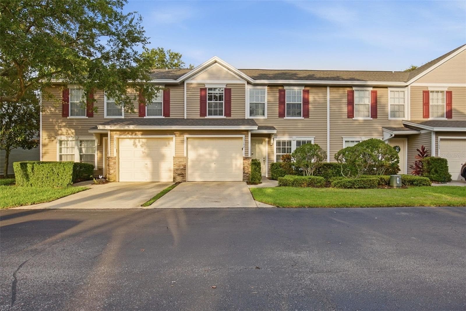 13157 Thoroughbred Loop photo 2