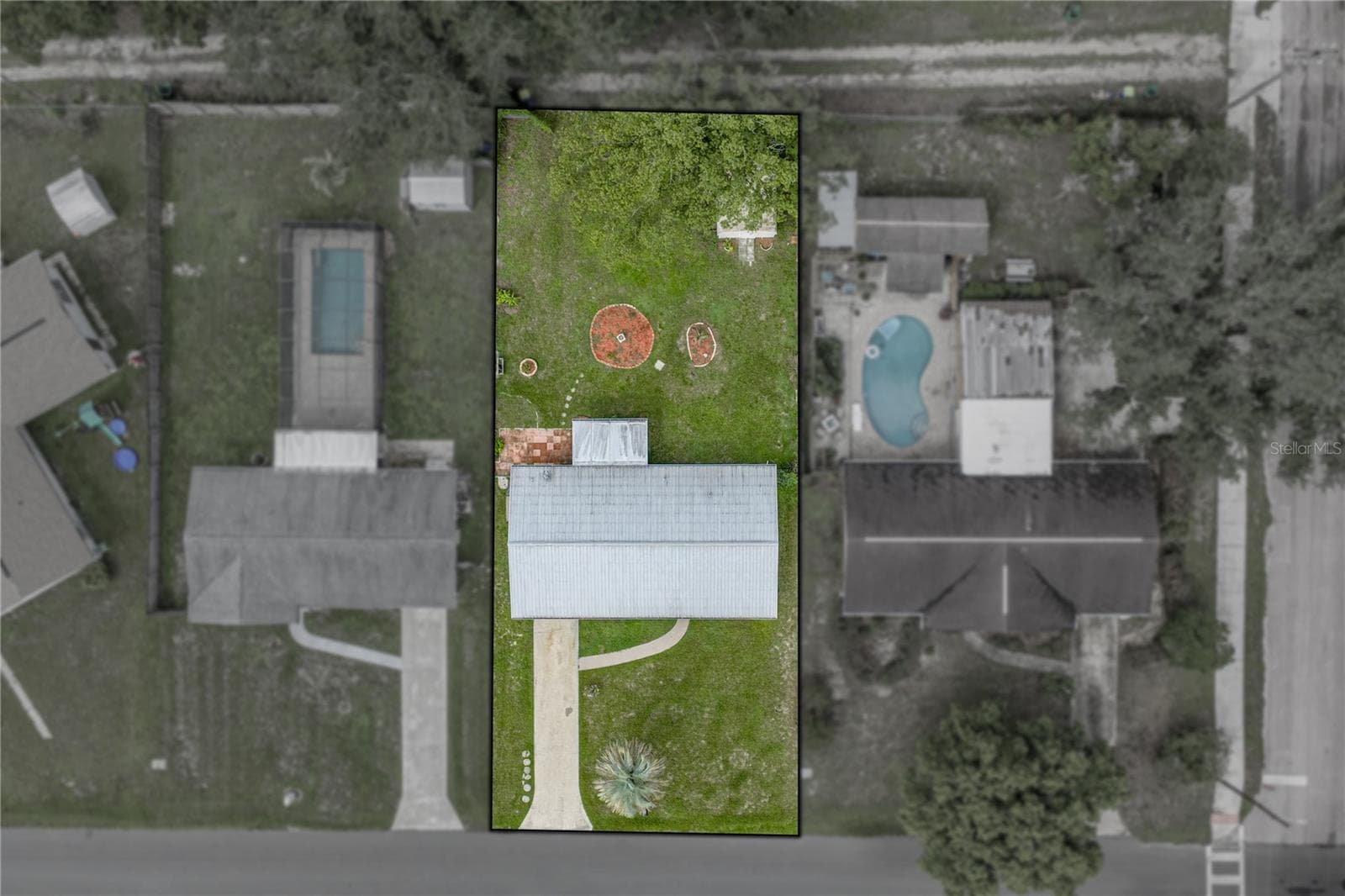 5745 13th St photo 4