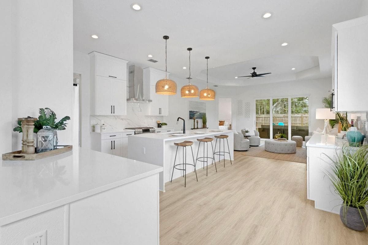 439 Louden Ave photo 4