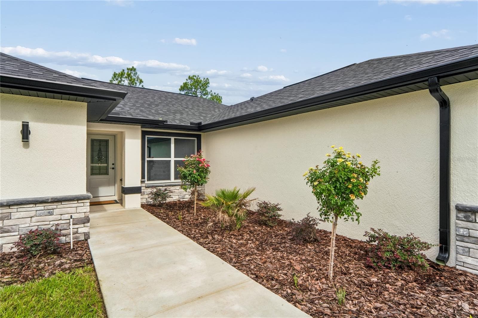 15093 Gonzo Rd photo 3