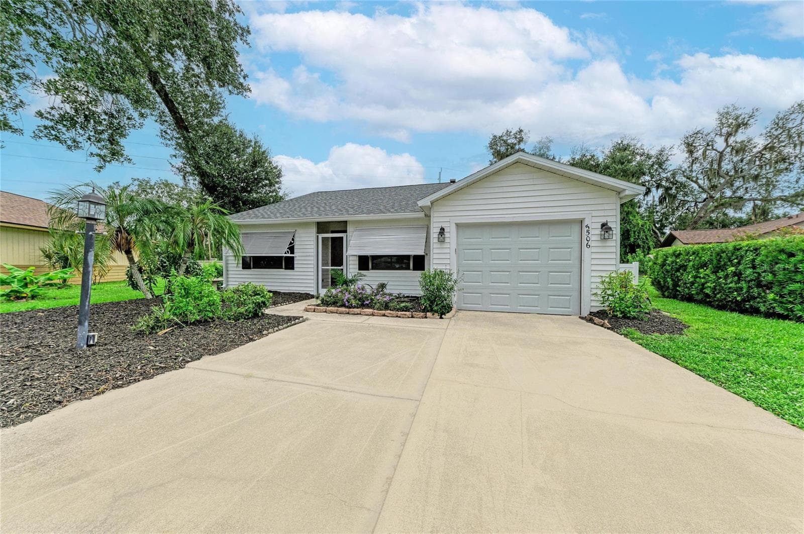 5506 82nd Avenue Dr E photo 3