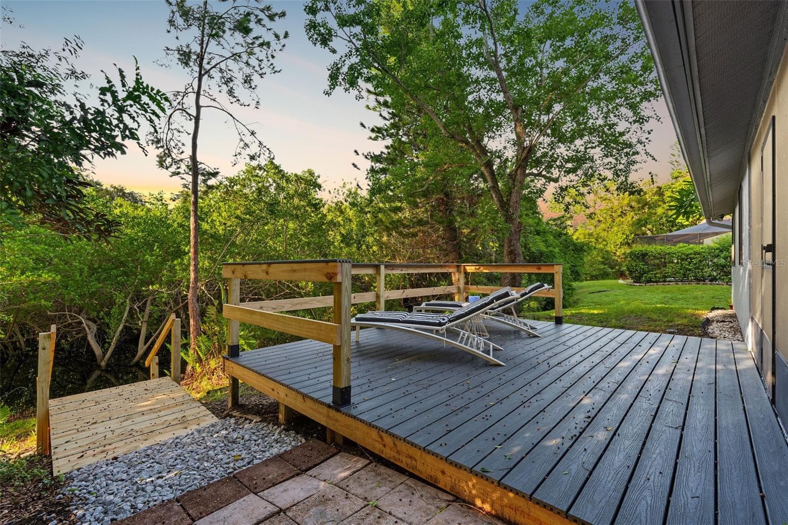 3010 Longbrooke Way photo 2