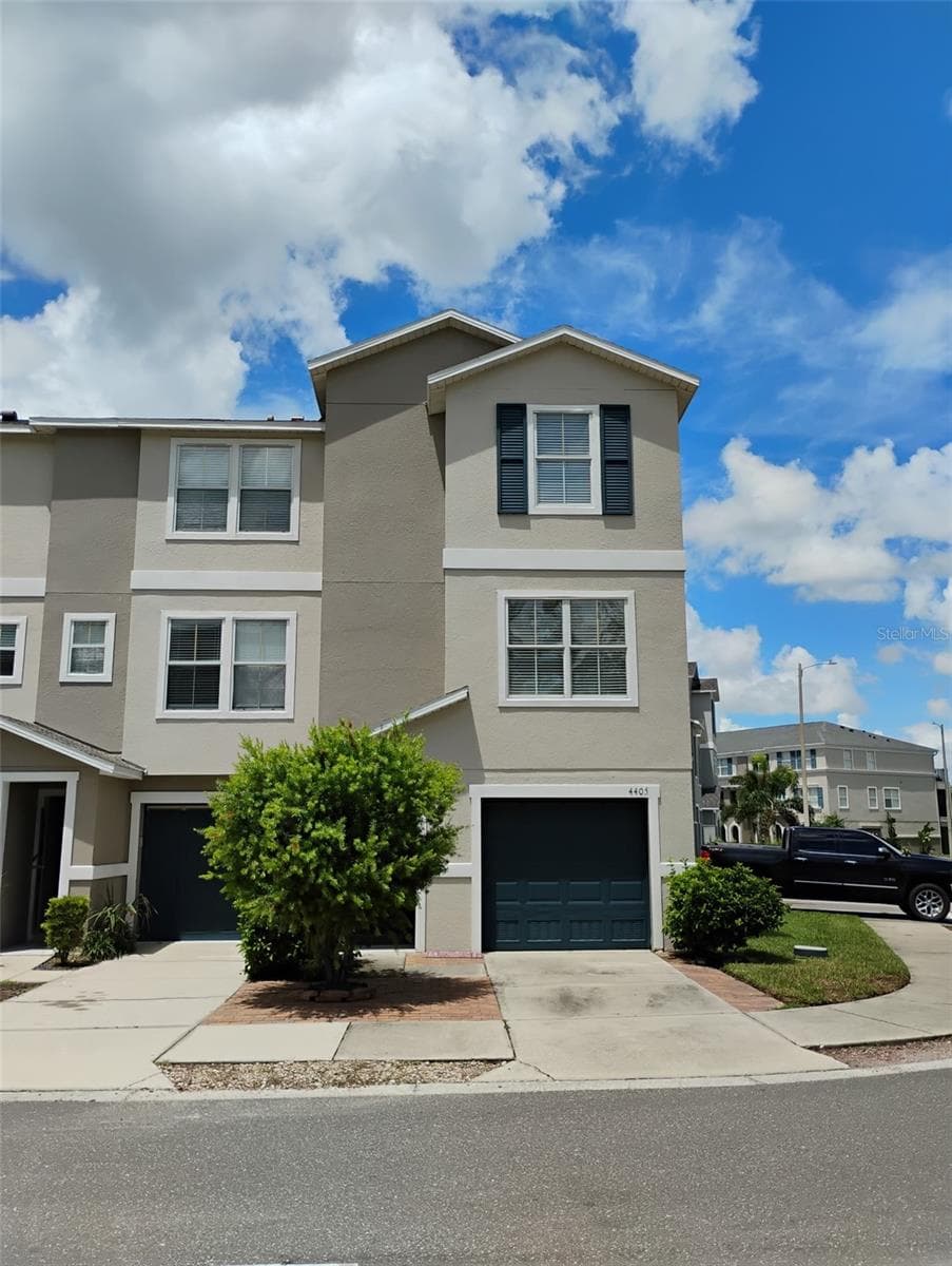 4405 Tuscan Loon Dr photo 2