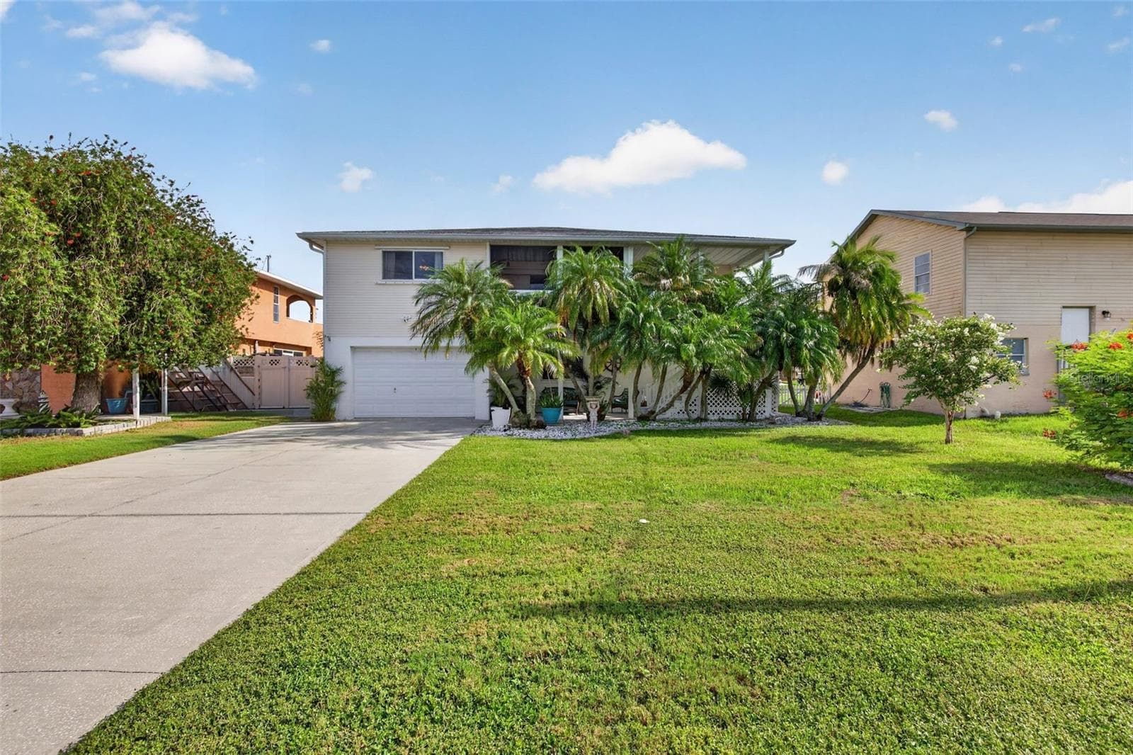 7611 Mako Dr photo 2