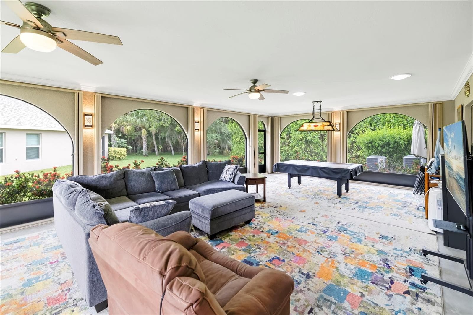 6103 Horse MILL Pl photo 2