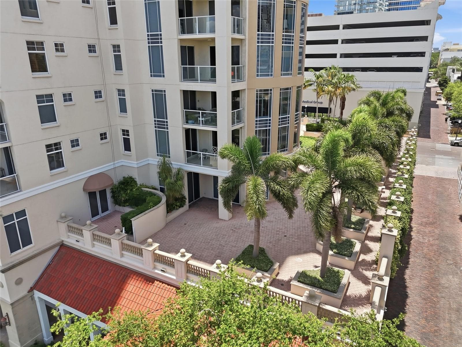 100 Beach Dr NE #301 photo 5