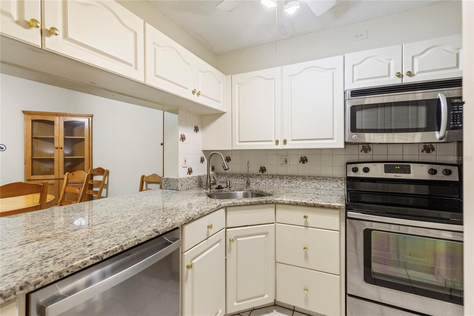 3232 Lake Pine Way E #B1 photo 5