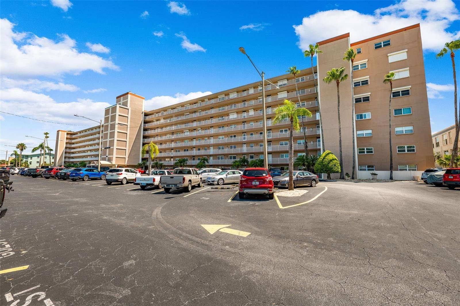 1847 Shore Dr S #101 photo 2
