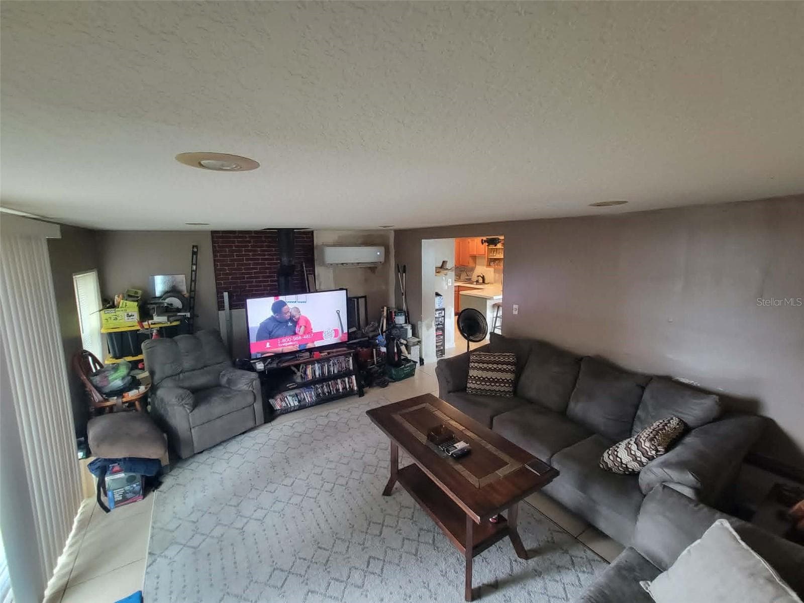 8446 Waverly Rd N photo 2