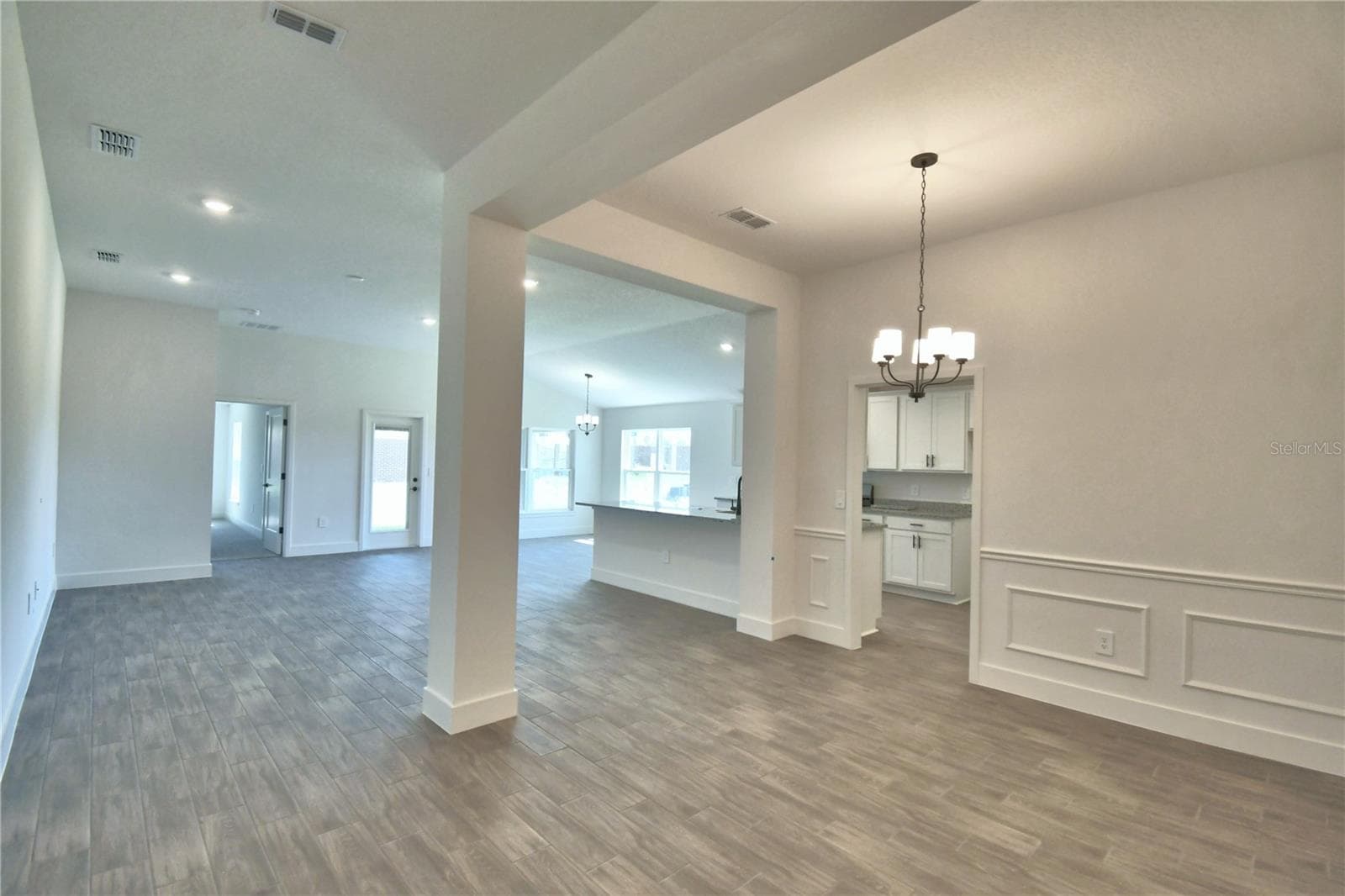 4964 Tennessee Lake Dr photo 3