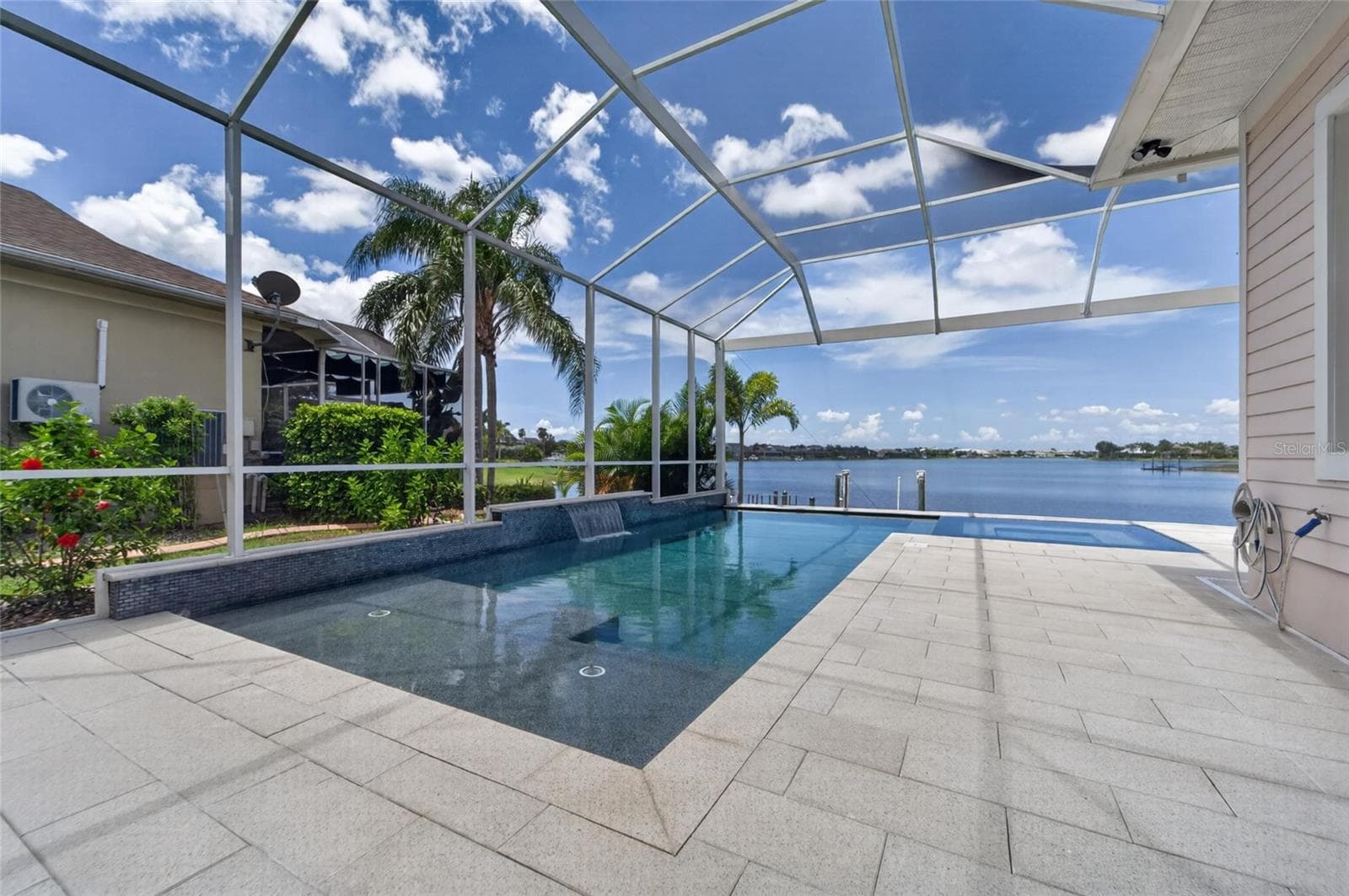 429 Manns Harbor Dr photo 3