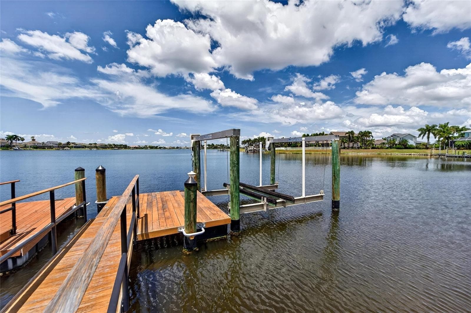 429 Manns Harbor Dr photo 4