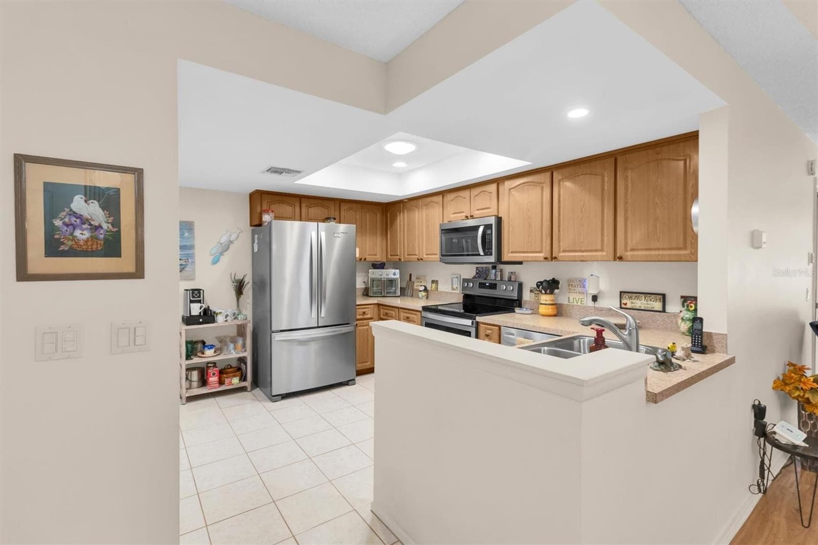 11436 Versailles Ln photo 5