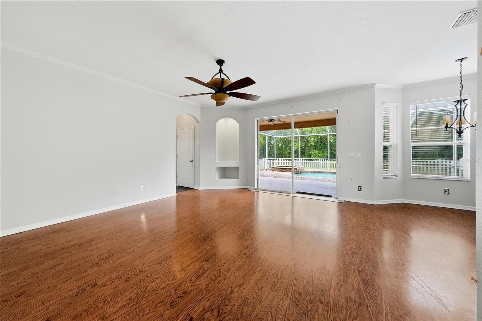 11335 Village Brook Dr photo 4
