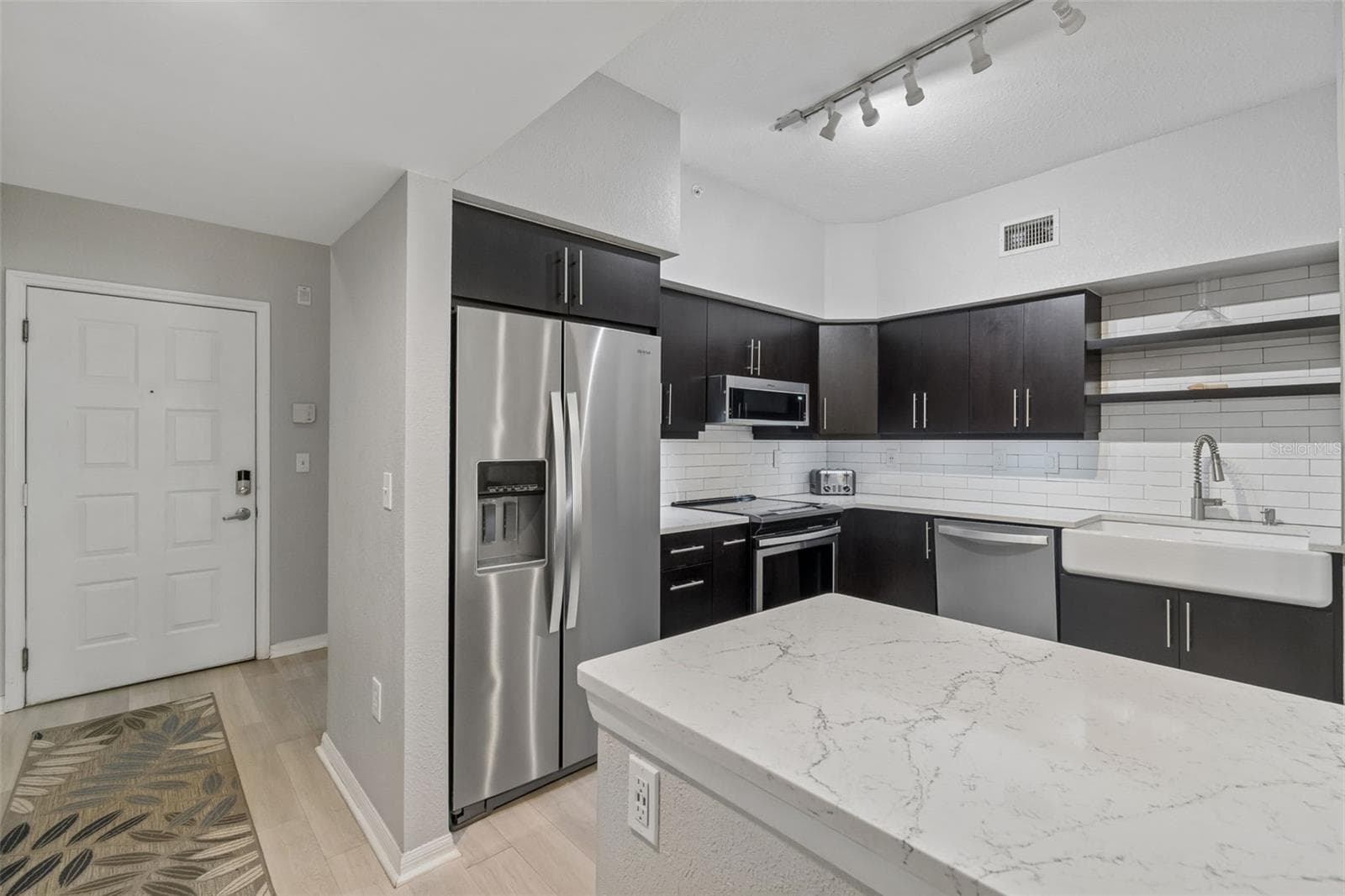 410 S Armenia Ave #929A photo 2