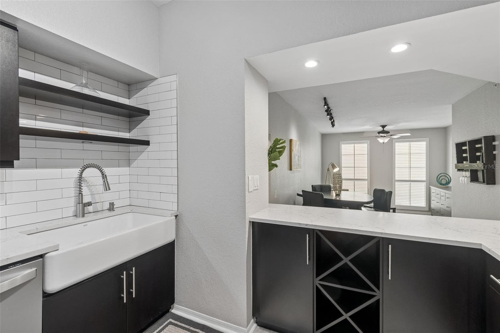 410 S Armenia Ave #929A photo 5