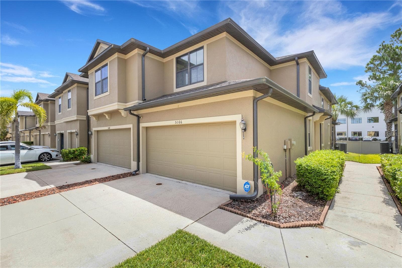 5166 Bay Isle Cir photo 2