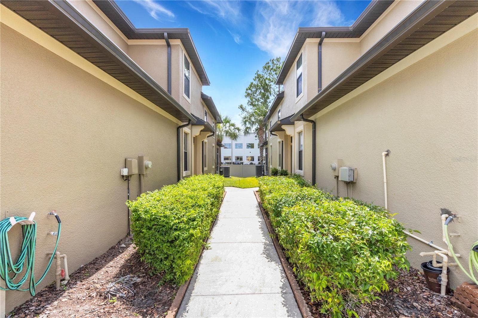 5166 Bay Isle Cir photo 4