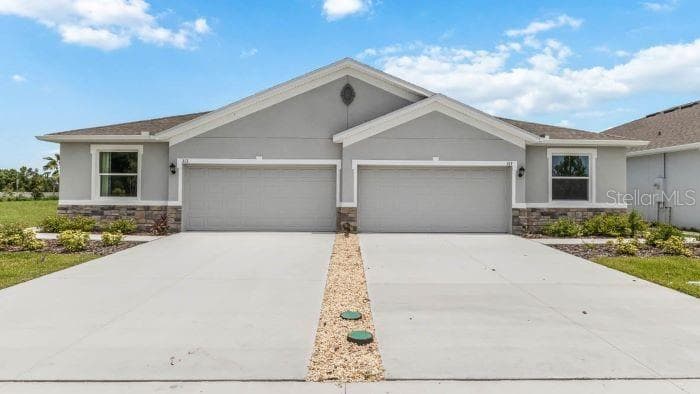 18334 Tavernside Trl photo 2