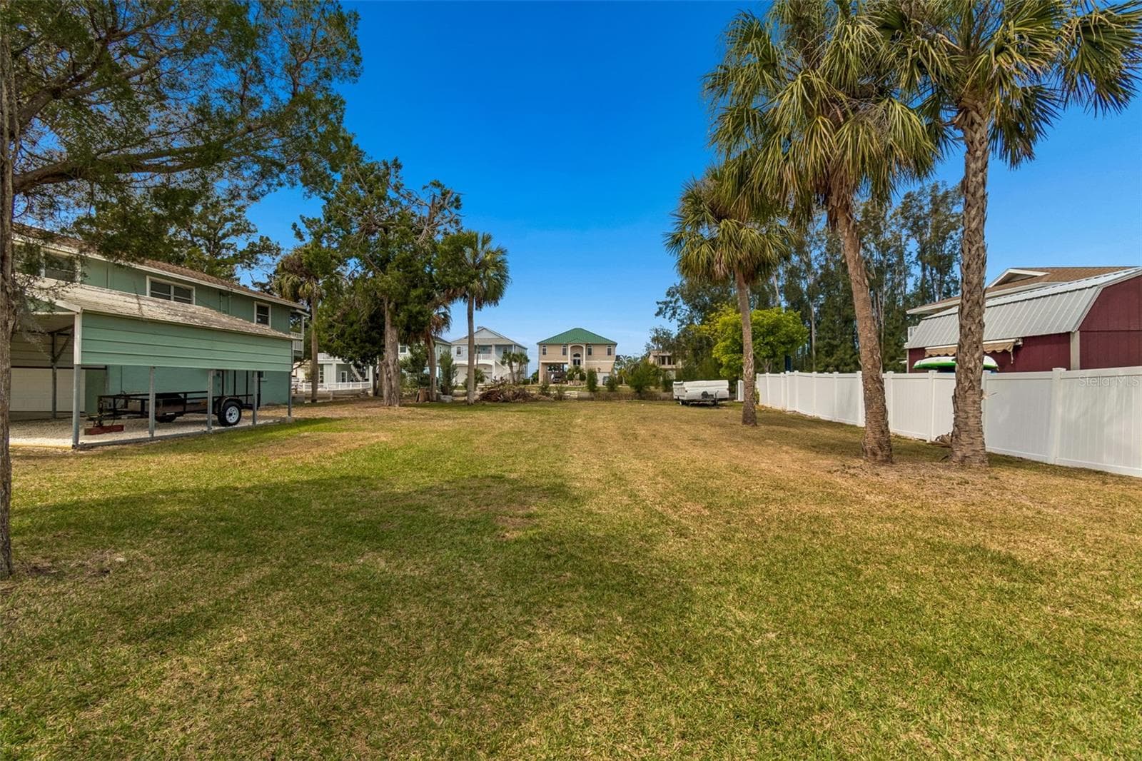 14539 Coffey Ln photo 2
