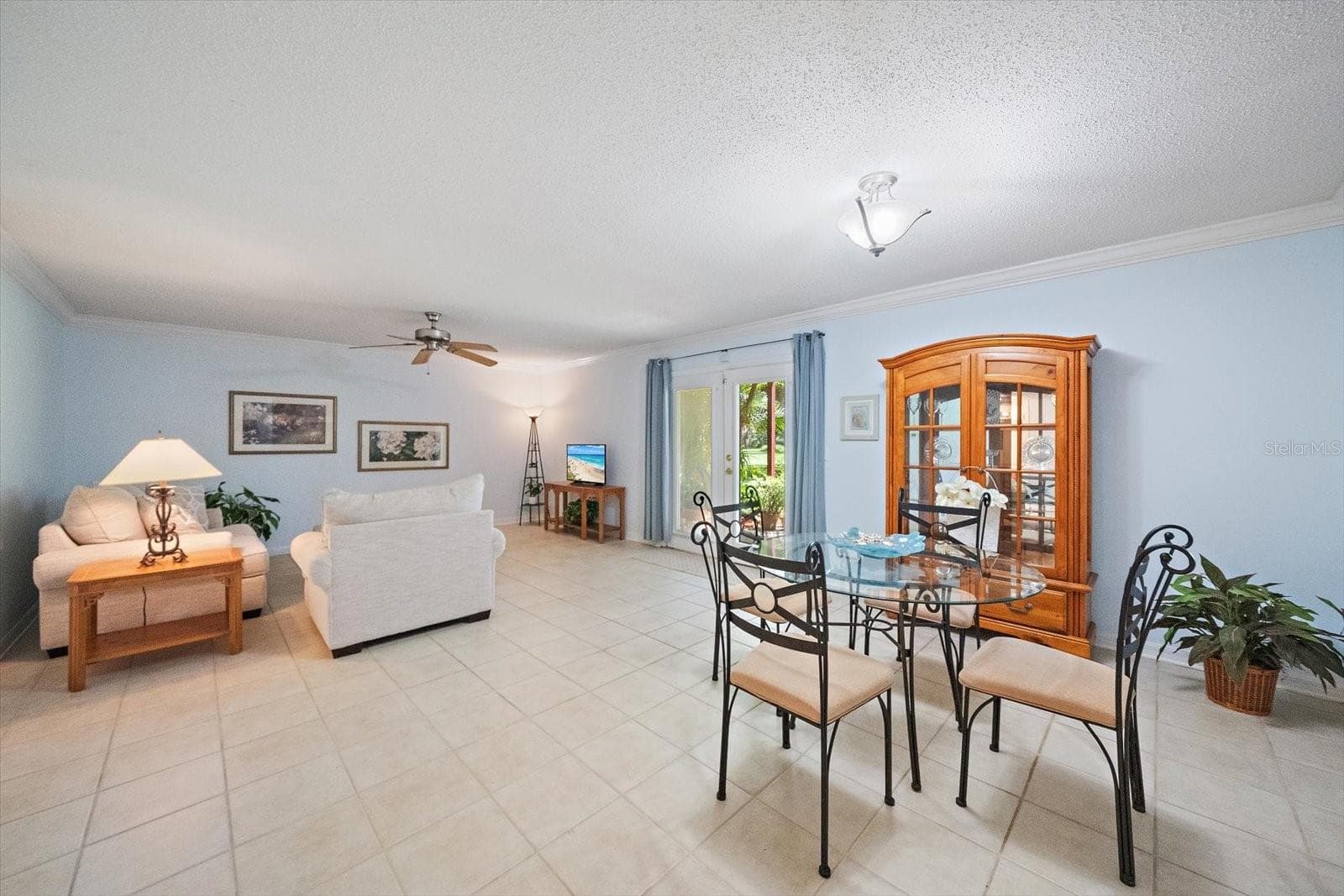 1927 Toucan Way #306 photo 3