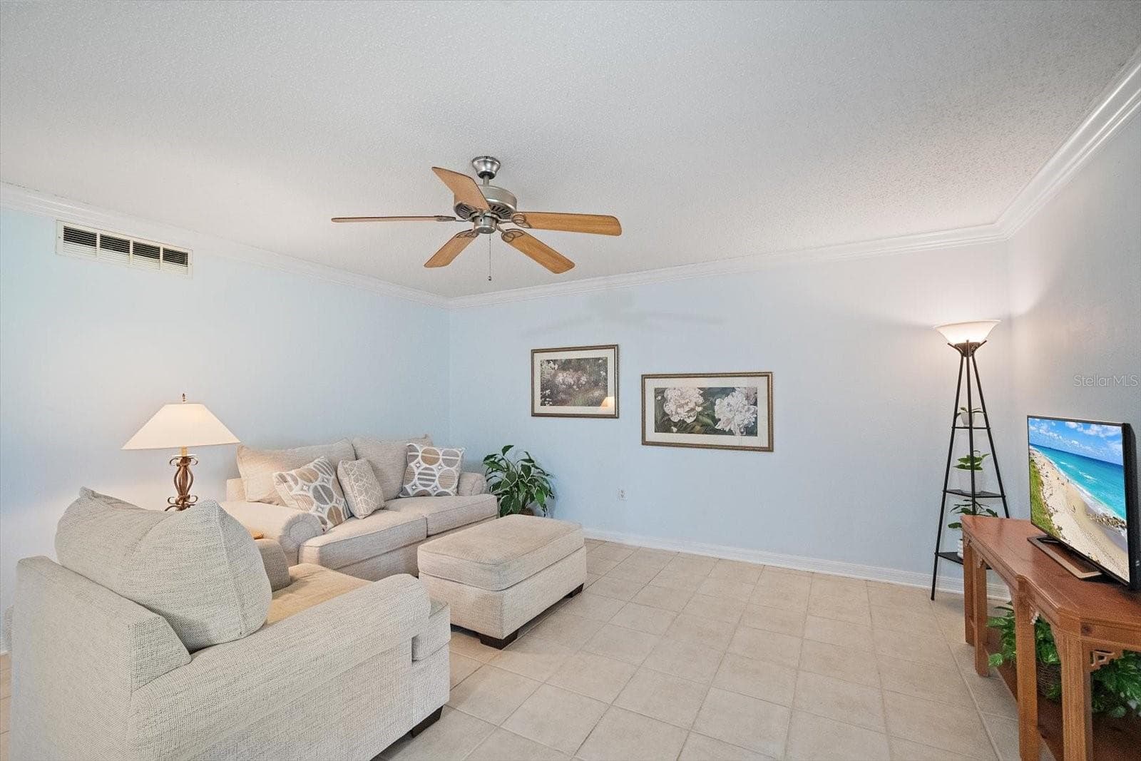 1927 Toucan Way #306 photo 5