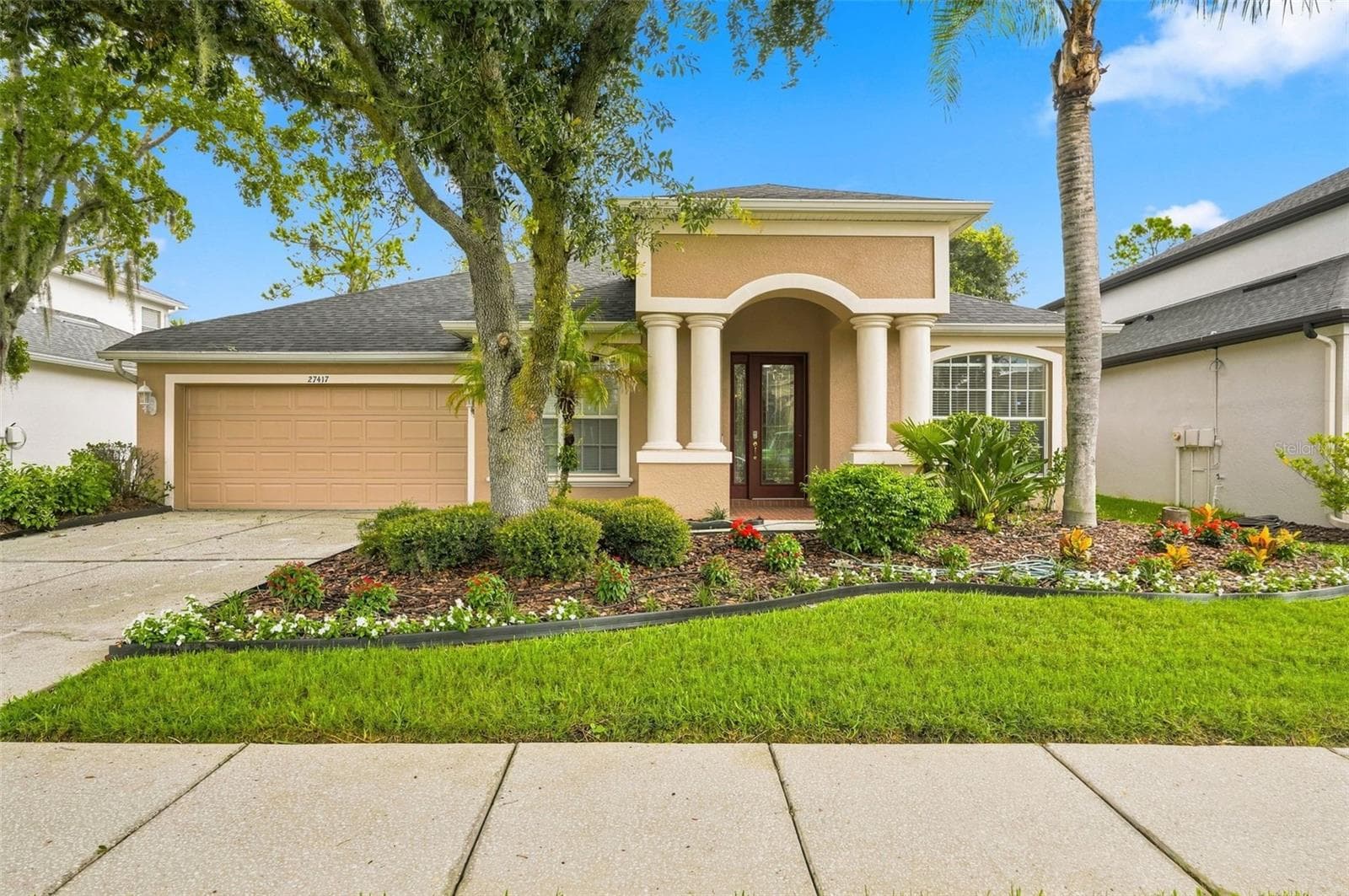 27417 Silver Thatch Dr photo 5